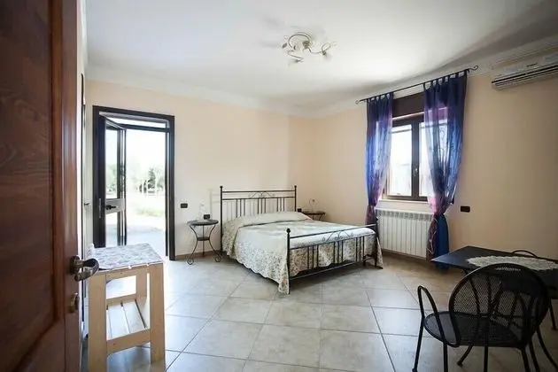 Tek Büyük veya İki Ayrı Yataklı Oda