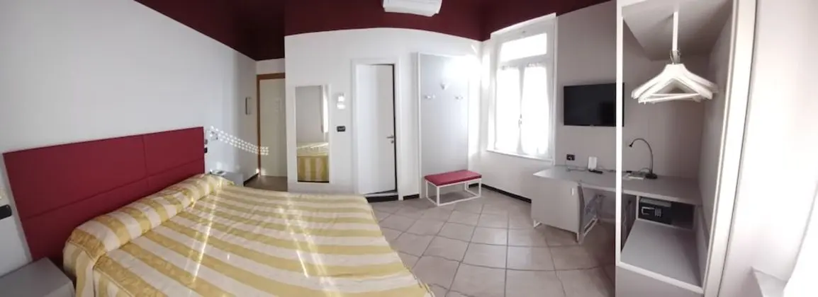 Tek Büyük veya İki Ayrı Yataklı Oda