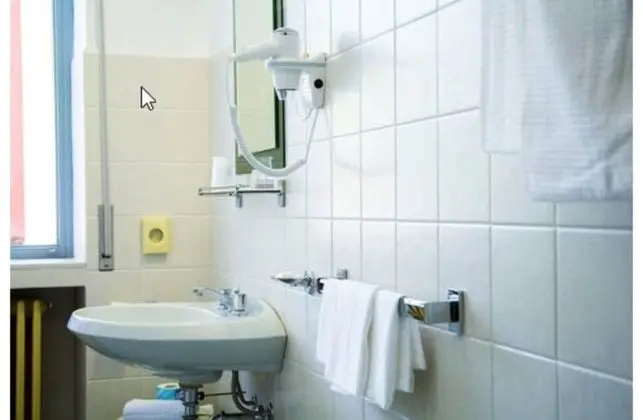 Standard Tek Büyük veya İki Ayrı Yataklı Oda