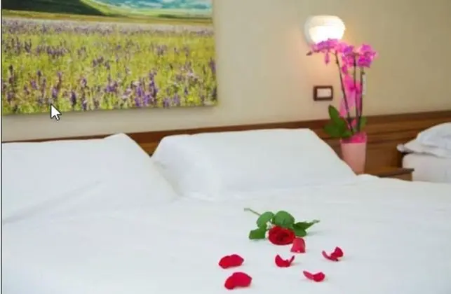 Standard Üç Kişilik Oda