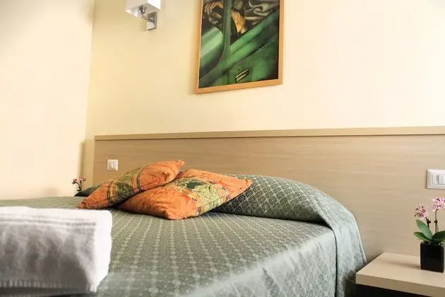 Classic Tek Büyük veya İki Ayrı Yataklı Oda