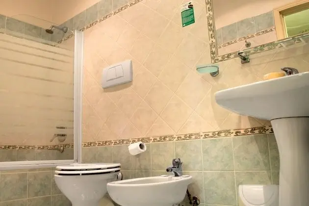 Classic Tek Büyük veya İki Ayrı Yataklı Oda