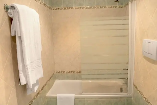 Classic Üç Kişilik Oda