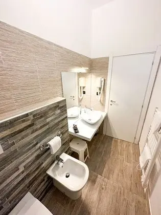 Classic Tek Büyük veya İki Ayrı Yataklı Oda (up to 3 people)