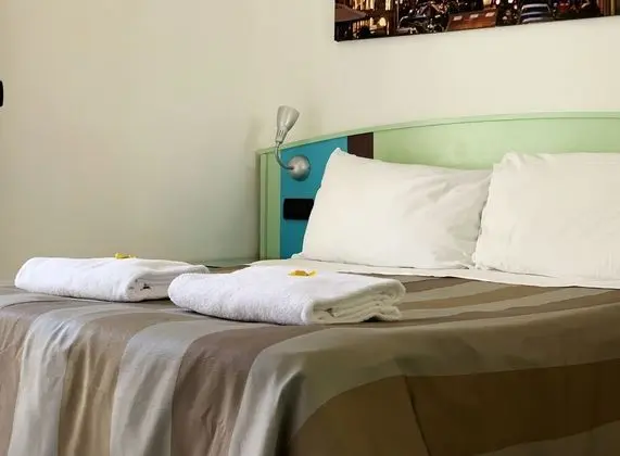 Standard Tek Büyük veya İki Ayrı Yataklı Oda