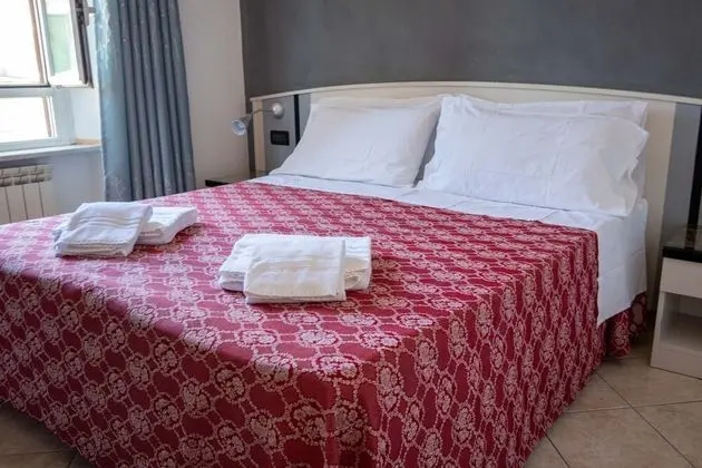 Standard Tek Büyük veya İki Ayrı Yataklı Oda