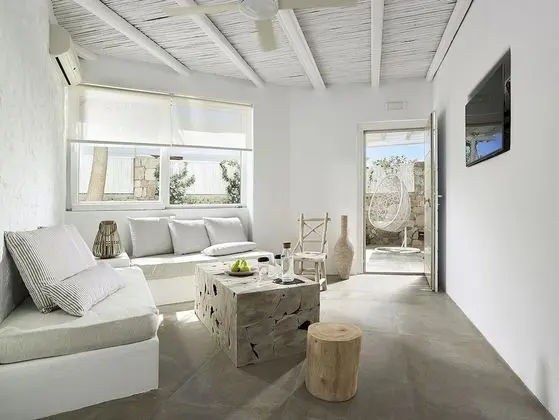 Deluxe Family Suite