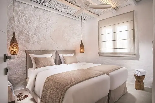 Deluxe Family Suite