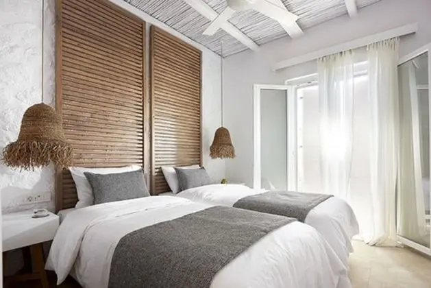 Deluxe Family Suite