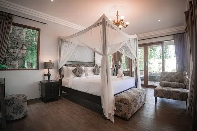 Villa, 4 Yatak Odası, Kişiye Özel Havuzlu