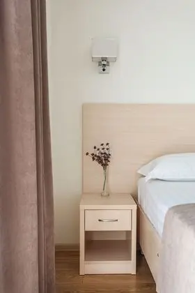 Standard Üç Kişilik Oda, Deniz Manzaralı