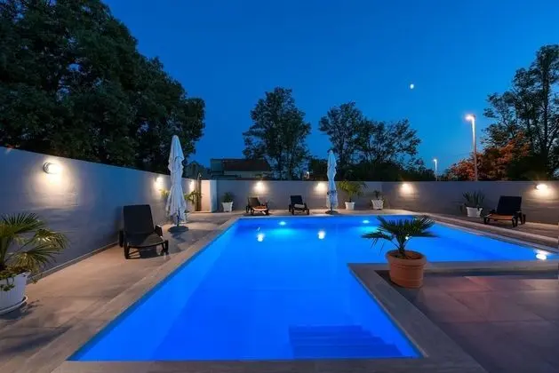 Villa, Sigara İçilebilir