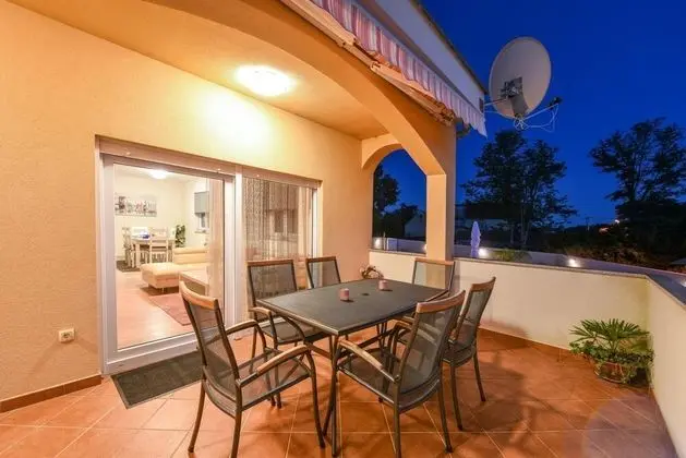 Villa, Sigara İçilebilir