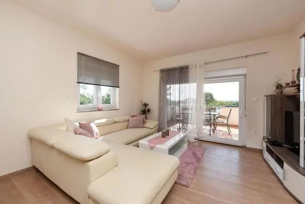 Villa, Sigara İçilebilir