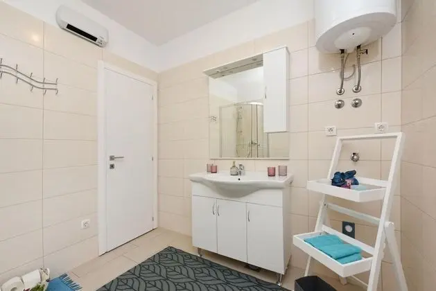 Villa, Sigara İçilebilir