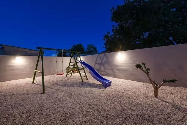 Villa, Sigara İçilebilir