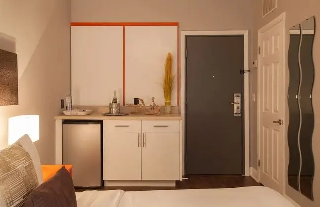 Deluxe Oda, 1 Büyük (Queen) Boy Yatak