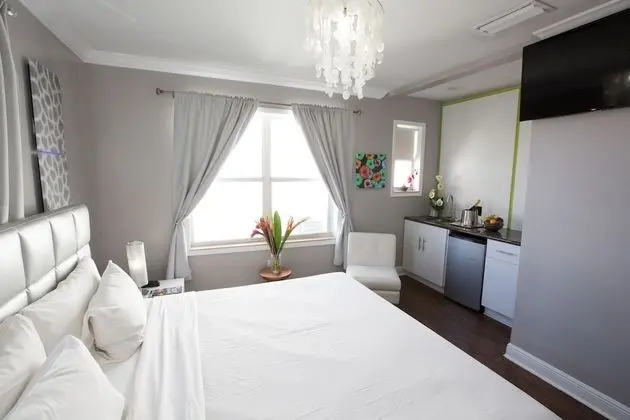 Deluxe Stüdyo, 1 En Büyük (King) Boy Yatak