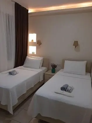 Çift Kişilik, Şehir Manzaralı