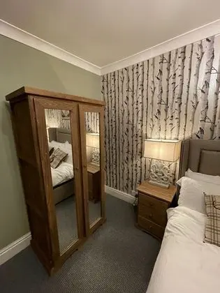 Tek Büyük Yataklı Oda (The Harrogate)