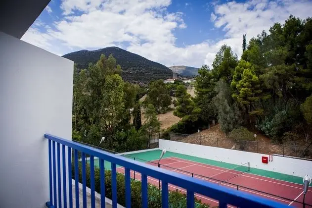 Üç Kişilik Oda, Bahçe Manzaralı