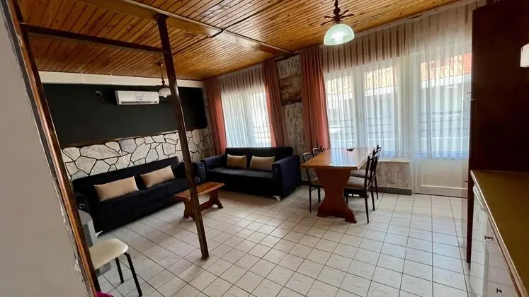 https://images.odamax.com/img/1920x1080/odamax/image/upload/Delphin_Apart_Hotel_202608062223220_image00014.jpeg