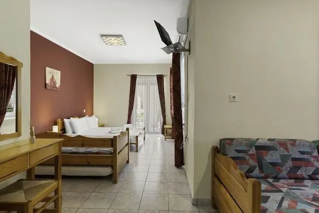 Standard Tek Büyük veya İki Ayrı Yataklı Oda