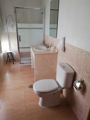 Tek Büyük veya İki Ayrı Yataklı Oda