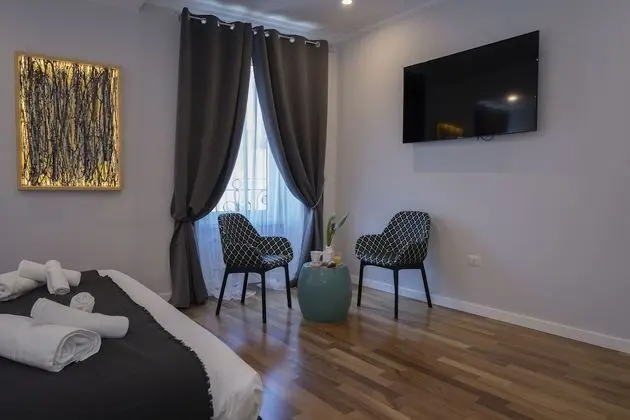 Deluxe Dört Kişilik Oda