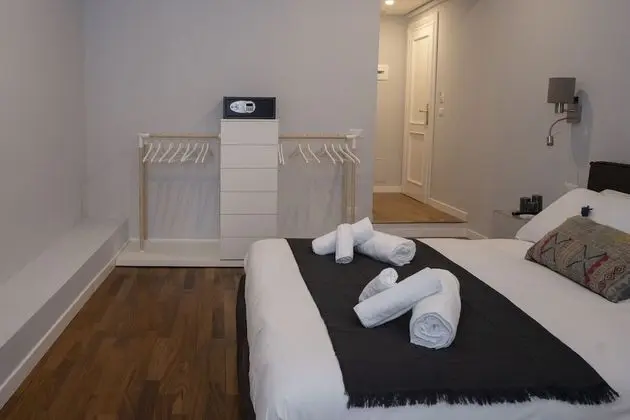 Tek Büyük Yataklı Oda