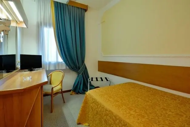 Standard Tek Kişilik Oda