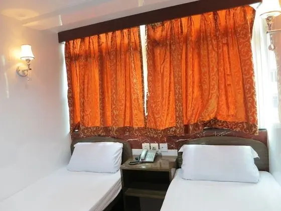 Standard İki Ayrı Yataklı Oda (Private Bathroom)
