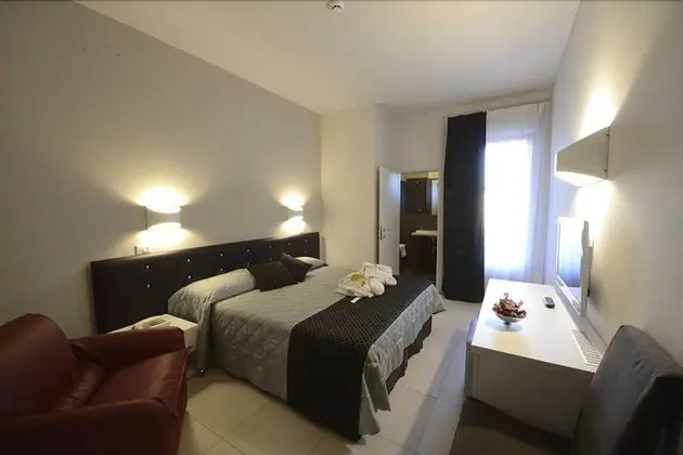 Business Büyük Yataklı Tek Kişilik Oda, 1 Çift Kişilik Yatak