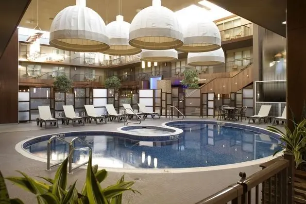 Deluxe Oda, 2 Büyük (Queen) Boy Yatak, Manzaralı, Havuz Kenarı (Poolside)