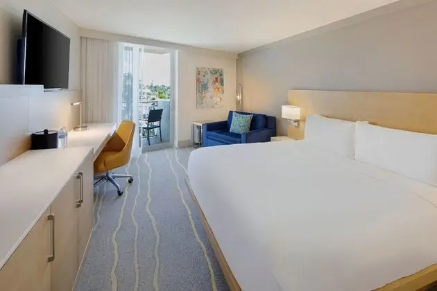 Oda, 1 En Büyük (King) Boy Yatak, Balkon (Mobility Accessible, Tub)