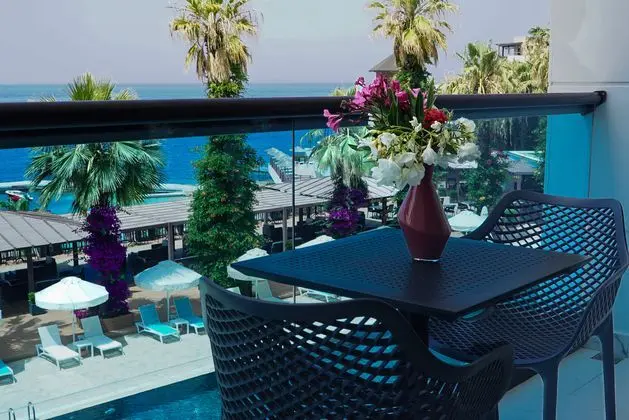 https://images.etstur.com/imgproxy/resize/2560x1440/files/images/hotelImages/etsrooms/788/Delta_Hotels_By_Marriott_20240803181955_3.JPEG