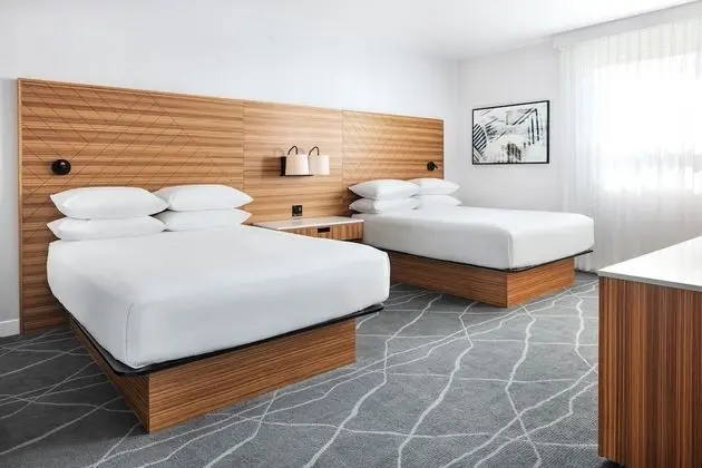 Deluxe Oda, Birden Çok Yatak, Sigara İçilmez