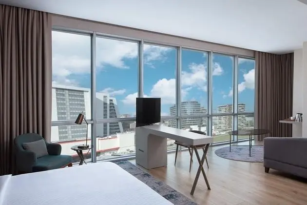 Suite, Şehir Manzaralı