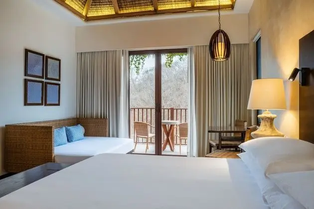 Oda, Birden Çok Yatak, Dağ Manzaralı (All-Inclusive room)