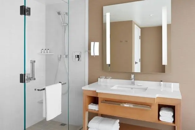 Luxury Süit, 1 En Büyük (King) Boy Yatak ve Çekyat, Manzaralı, Kule (Tower)