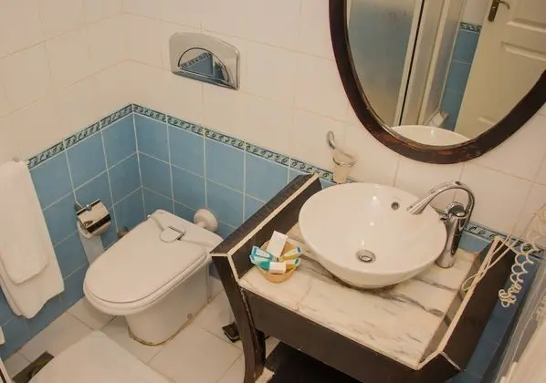 Deluxe Üç Kişilik Oda