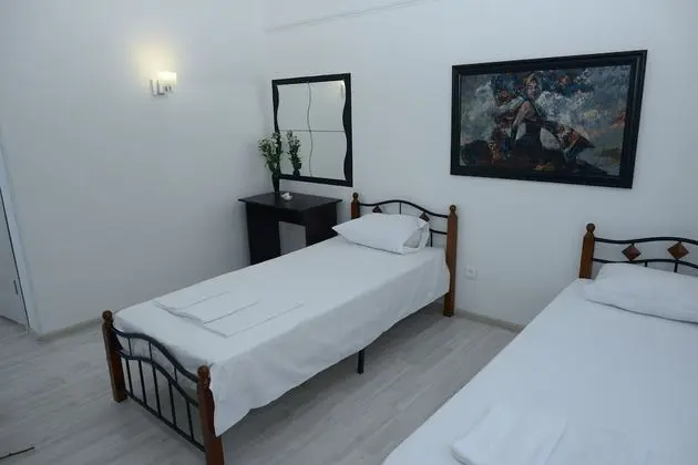 Standard Tek Büyük Yataklı Oda