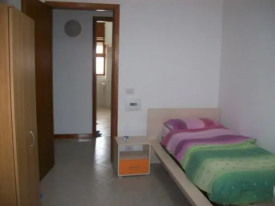 Tek Kişilik Oda, Ortak Banyo