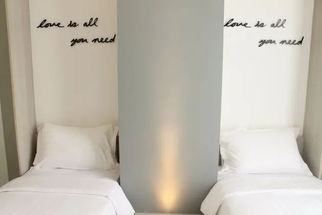 Superior Tek Büyük veya İki Ayrı Yataklı Oda