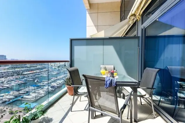 Apart Daire, 3 Yatak Odası, Balkon