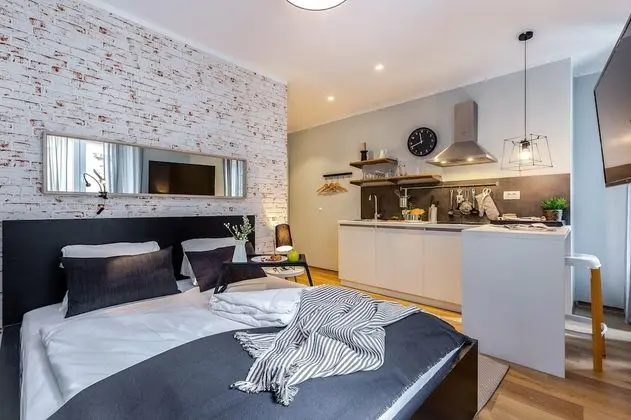 Deluxe Stüdyo (Adria Square 1)