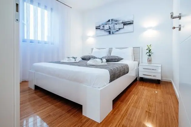 Design Apart Daire, 2 Yatak Odası, Teras, Deniz Manzaralı