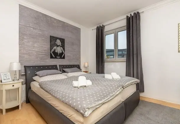 Family Apart Daire, 2 Çift Kişilik Yatak, Bahçeli (Deluxe Apartment Sandra 1200m from)
