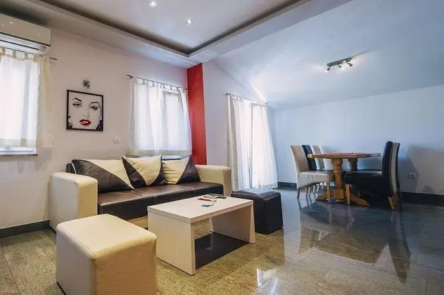 Deluxe Apart Daire