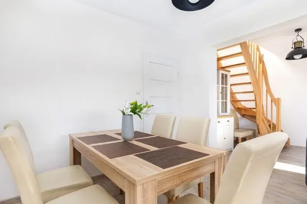 Apart Daire, 3 Yatak Odası, 2 Banyolu, Deniz Manzaralı